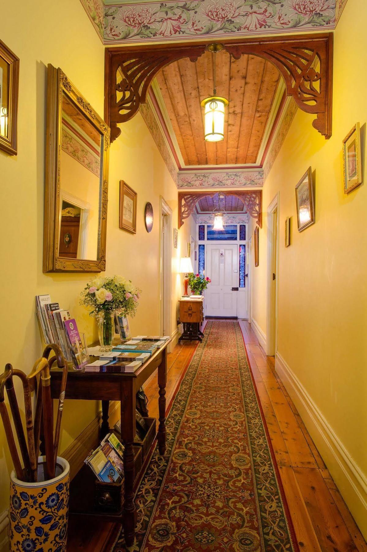 Barnsley House Bed And Breakfast Бичворт Экстерьер фото
